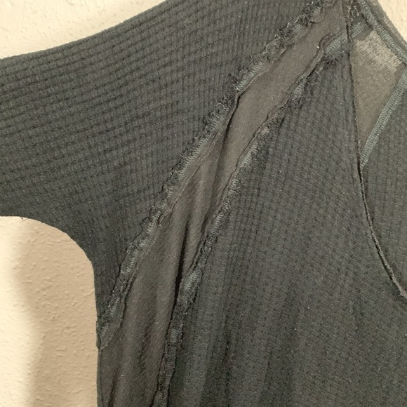 Free People Catalina Thermal Top Black Ling Sleeve     size M - Picture 6 of 15